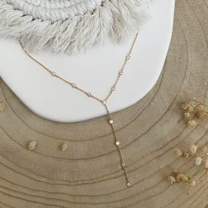 collier cravate zirconium - plaqué or