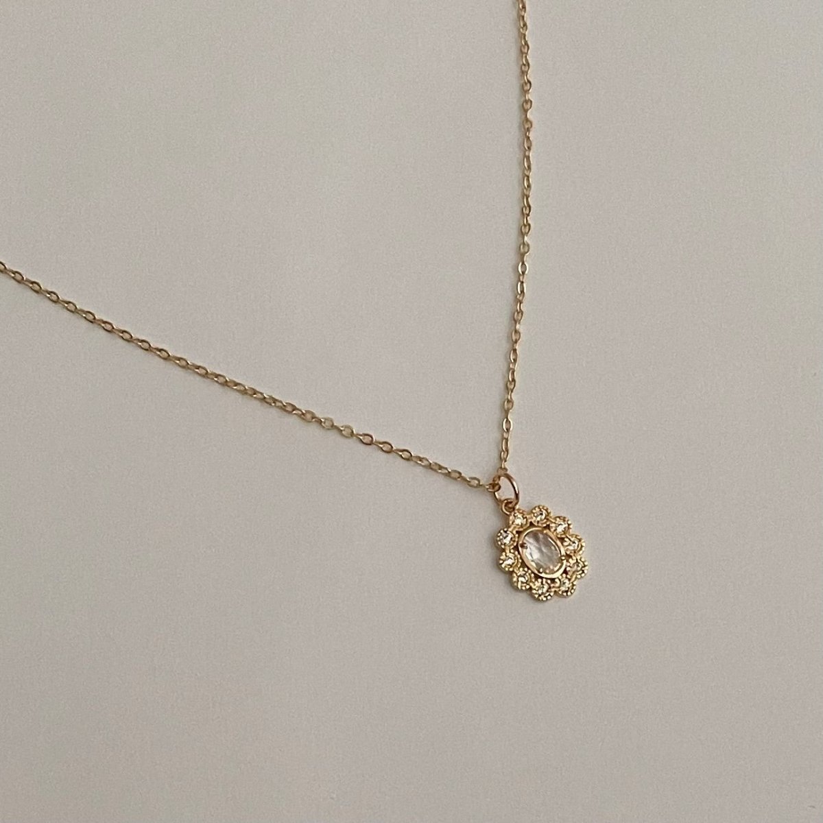 Collier Pia - plaqué or – Image 3