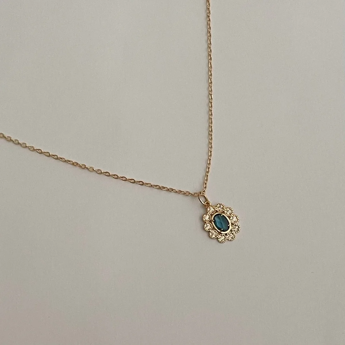 Collier Pia - plaqué or – Image 4