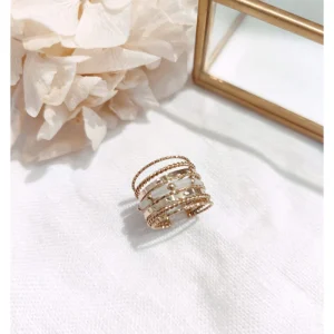 bague large avec des  pierres